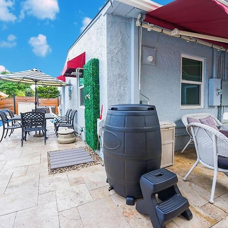 Palms Retreat! Giant Heated Pool-Hottub-Firepit-5Min2Beach-Pets-Ev Chgr Fort Lauderdale Exterior foto